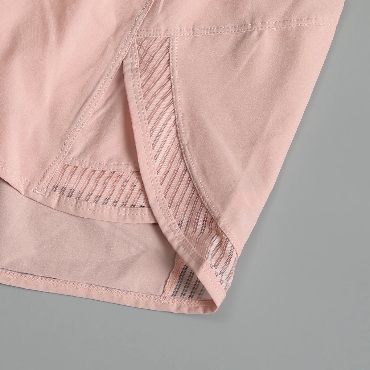 Sports shorts for women anti-exposure marathon running fitness training three-point pants 2025 new tennis yoga pants summer