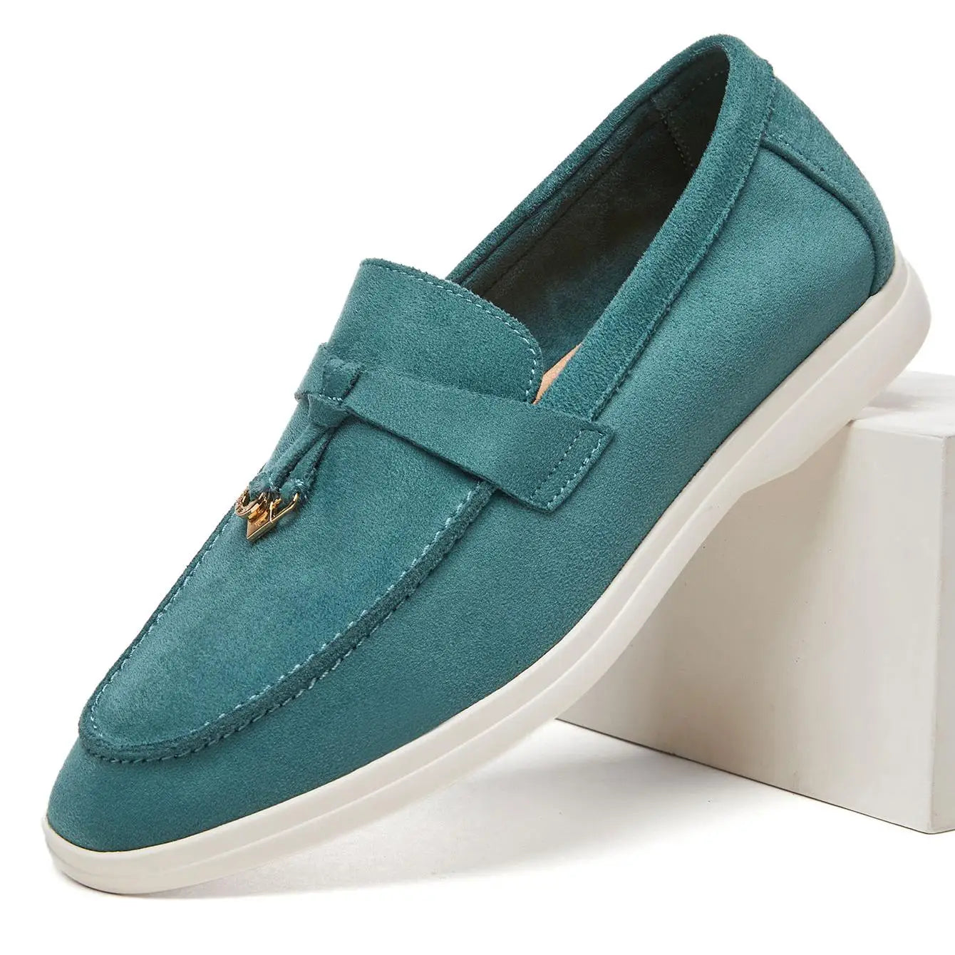 Men Suede Tassel Loafers Slip On Flat Sole Lightweight Non Slip Daily Office Driving Footwear 2026 New Desai