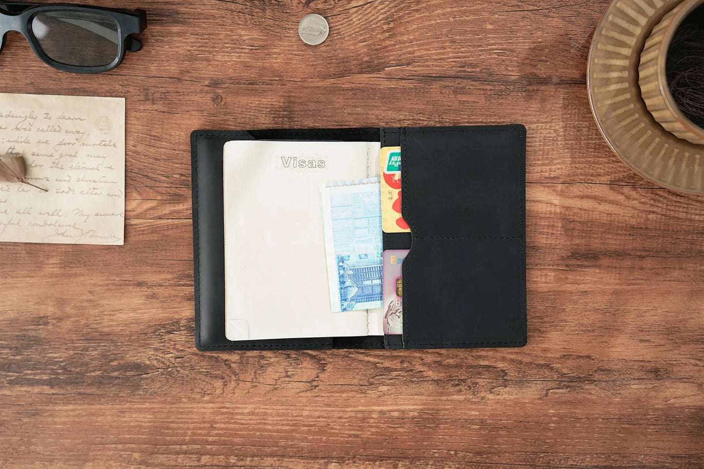 Leather Passport Holder for Travel Essentials, Slim Passport Cover Case Travel Wallet Bifold Credit Card Bag for Women Men