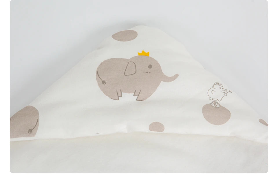 Baby Wrap Blanket For The Newborn With Windproof Hooded In A Infant Car Seat Autumn Warm Envelope For Discharge 0-6 Months