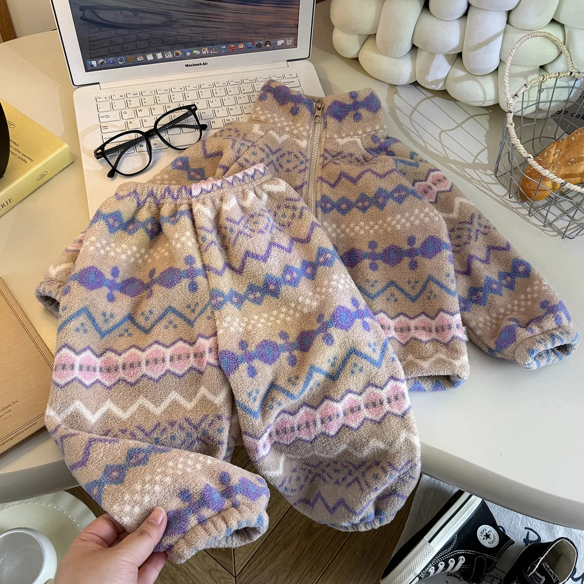 Toddler Baby Autumn and Winter Plus Velvet Thickened Set Cartoon Children's Home Clothes Shaking and Brushed Children's Set