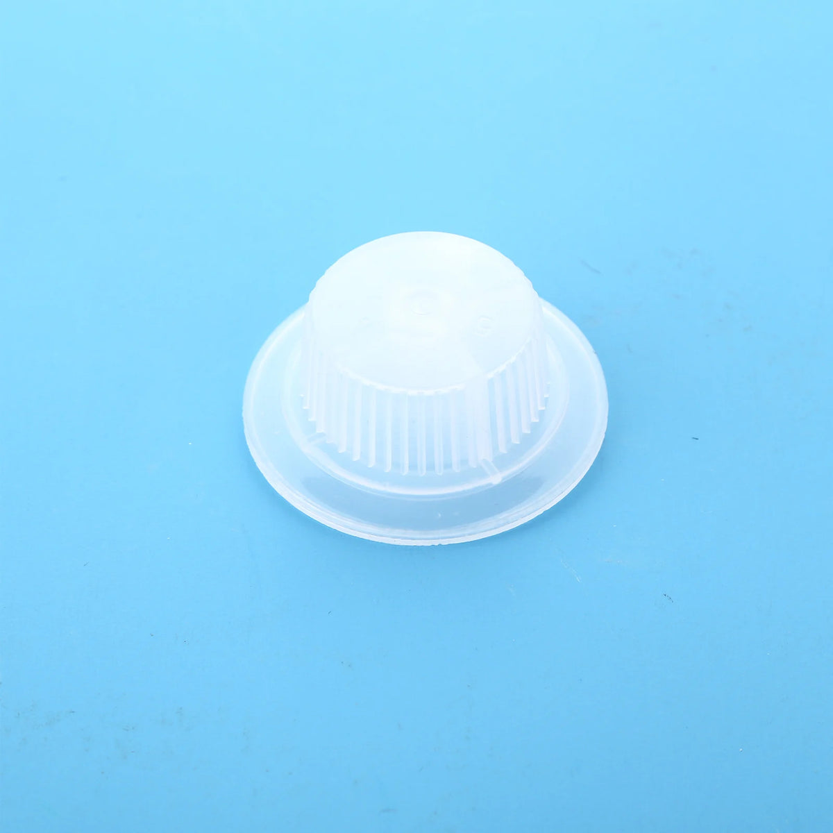 Gray 16 Inch Household Plastic Fan Blade 7 Leaves with Nut Cover for Standing Pedestal Fan Table Fanner General Accessories Fans