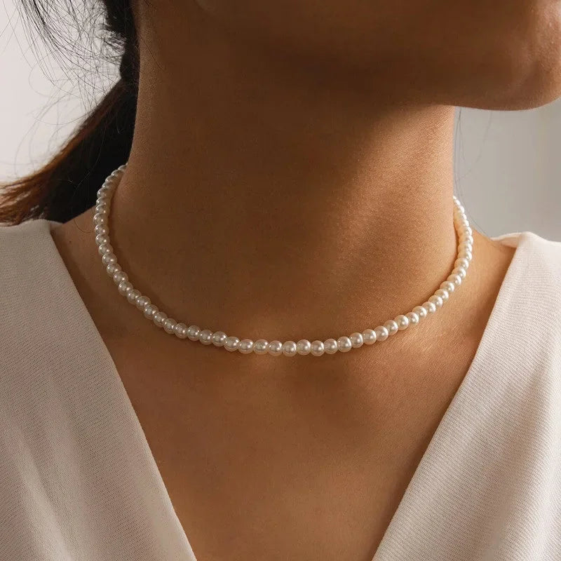 4 5 6 8mm White Pearl Chokers Necklace Clavicle Chain For Women Classic Fashion Elegant Wedding Neck Jewelry Love Pendant Gift