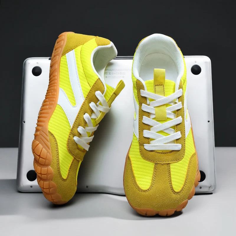 New Wide-toe Men's Shoes Casual Soft Sole Wide-Toe Shoes Walking Sneakers Breathable Mesh Comfortable Barefoot Shoes Big Size 48