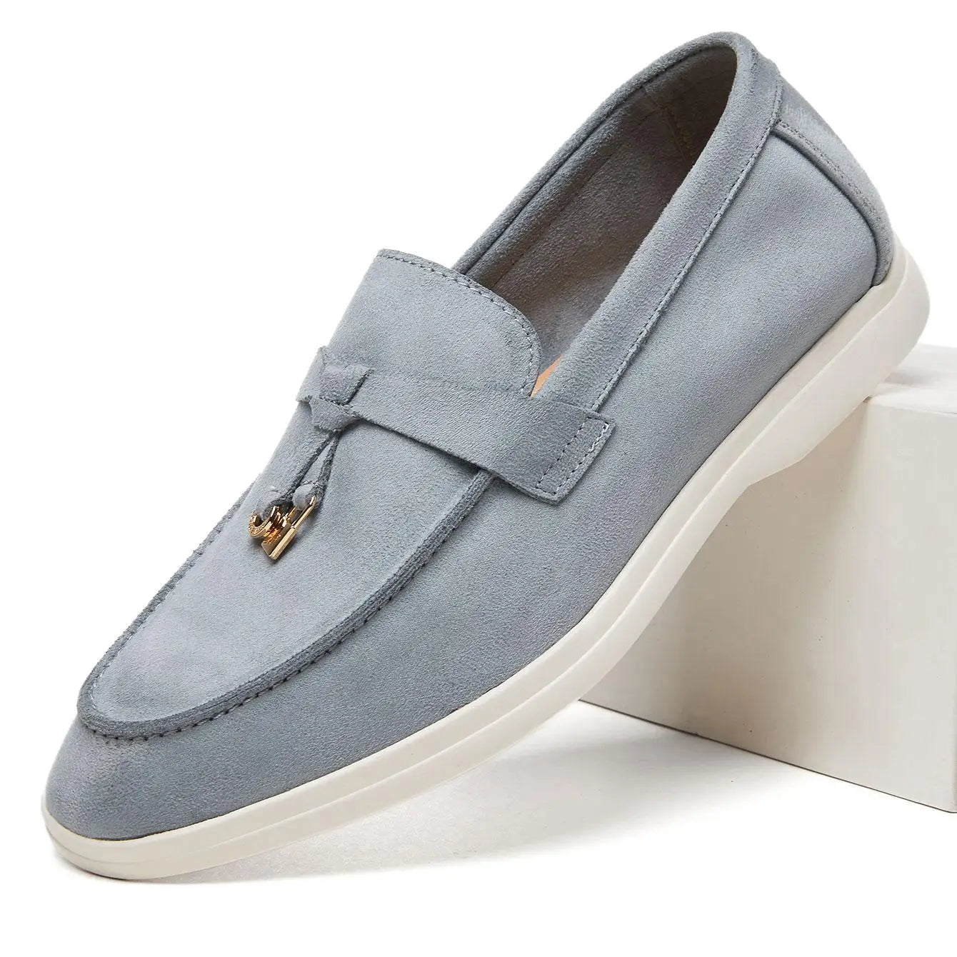 Men Suede Tassel Loafers Slip On Flat Sole Lightweight Non Slip Daily Office Driving Footwear 2026 New Desai
