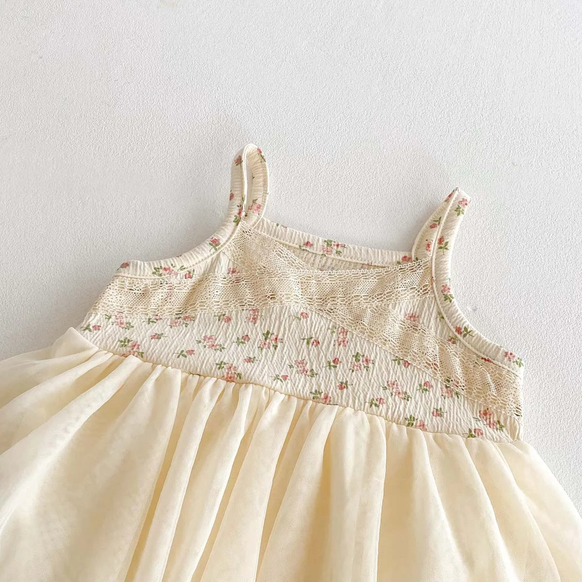 Korean-style baby girl summer floral sling mesh dress, baby girl sweet and cute sling dress, very suitable for daily and outdoor