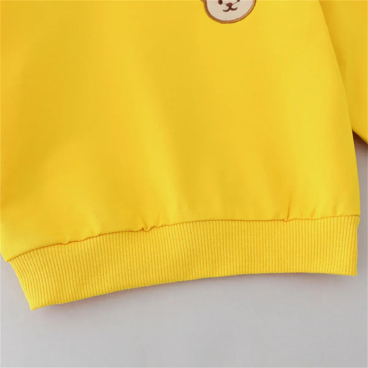 2PCS Children's Set Spring and Autumn Simple Little Bear Head Round Neck Long Sleeve Pants Outdoor Set for Young Children