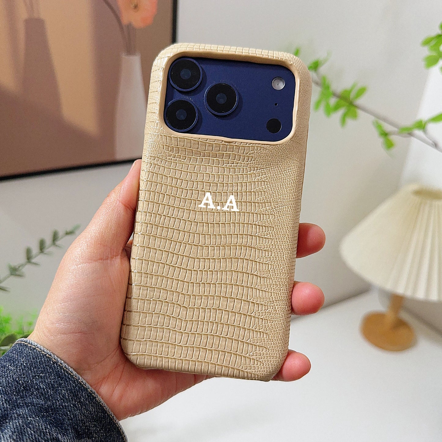 Customized letter Lizard pattern PU leather hard Case for iPhone17 16 15 14 Phone Cover 17 16 13 12 11 Pro Shockproof Back Funda