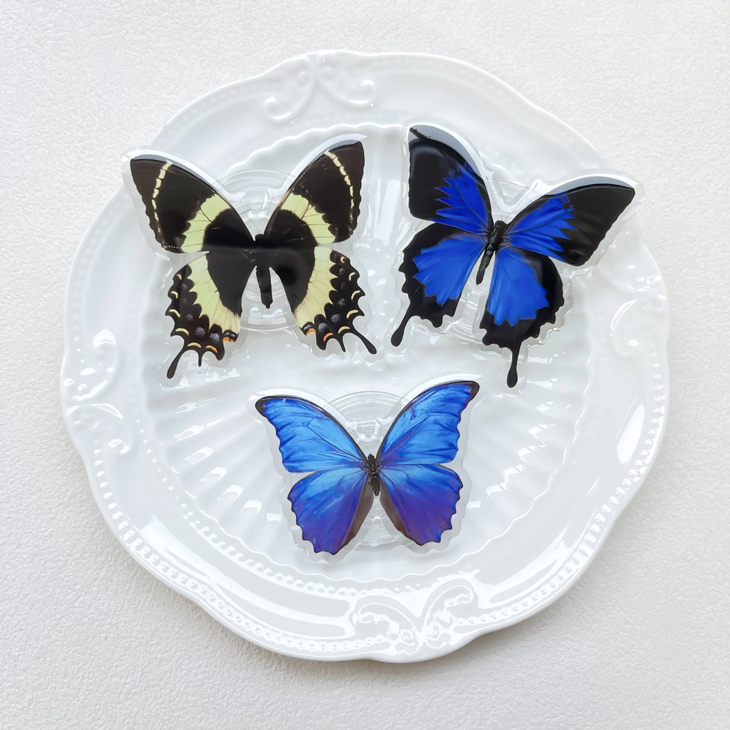 Cute Butterfly Phone Grip Griptok Holder Ring For iPhone 16 15 Universal Lovely Bowknot Phone Stand Bracket Poppings Socket