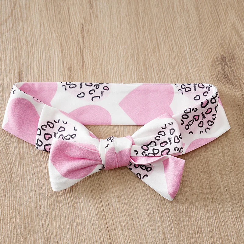 Mother's Day Themed Baby Short-Sleeved 3-Piece Set for Girls (0-18 Months), Pink Hearts and Bow Design