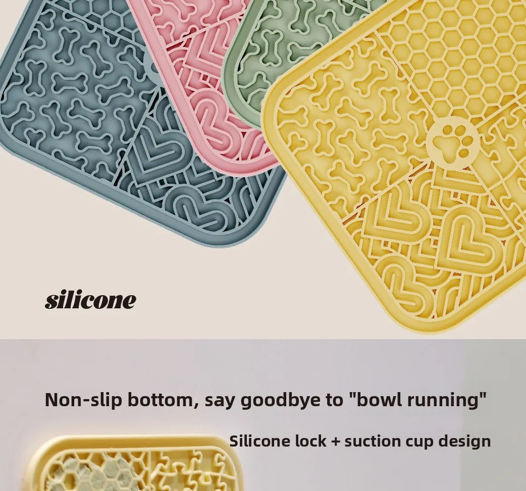 Silicone Pet Licking Mat for Dogs And Cats Slow Feeder Pad Anxiety Relief Bathing Grooming Pet Supplies