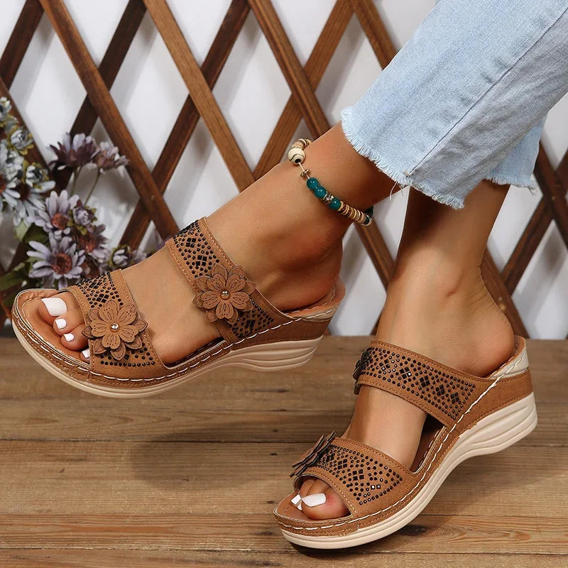 Ladies Shoes on Offer Summer New Plus Size Slippers Women Retro Roman Women's Slipper Casual Beach Flower Platform Wedge Sandals