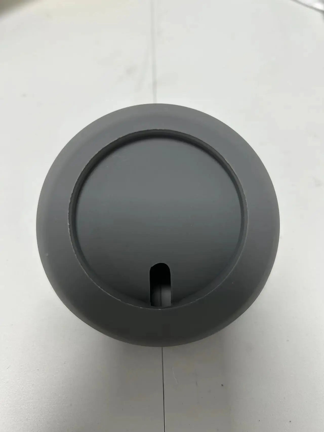 Ball Shape Magnetic Silicone Charging Desk Holder Stand for Magsafe IPhone 15 14 13 12 Pro Fast Charger Dock Station Accessories