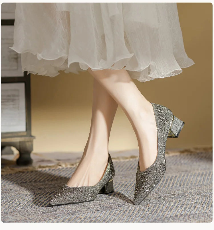 Sequines Cloth Gold rivets pumps women pointed toe glitter med-high heels shoes metal heeled female tacones elegant OL shoes