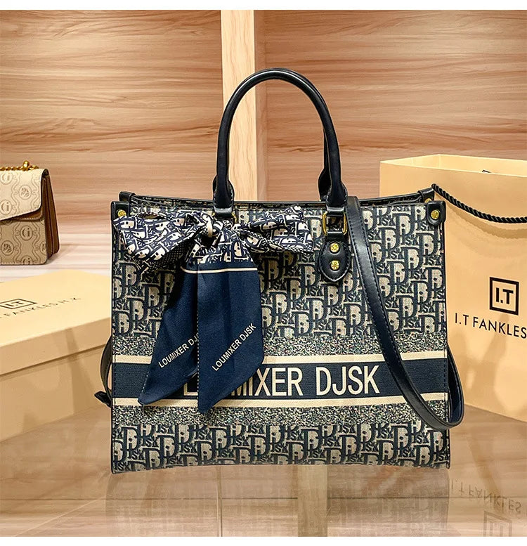 Luxury Brand Designer Diaper Bag Elegant Minimalist Leather Tote For Women Large Capacity Stylish Crossbody Shoulder Bag