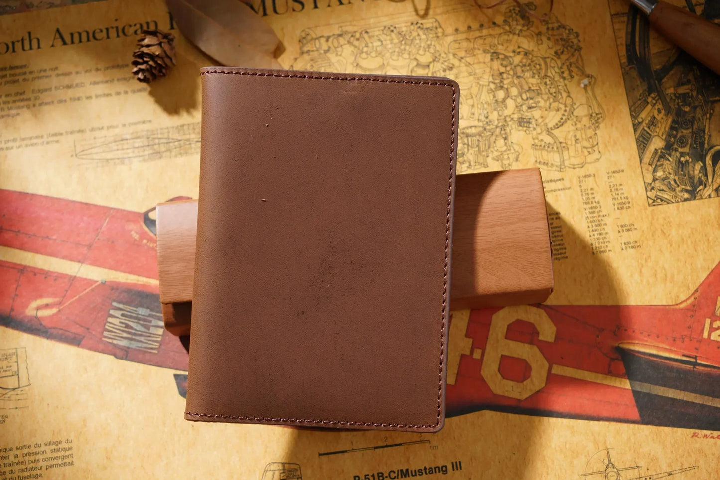 Leather Passport Holder for Travel Essentials, Slim Passport Cover Case Travel Wallet Bifold Credit Card Bag for Women Men