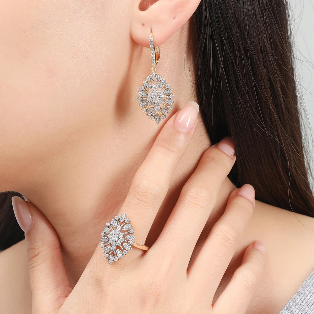 Flower hollow design inlaid with zircon two-tone hoop earrings and ring set fashion jewelry wedding party holiday accessories