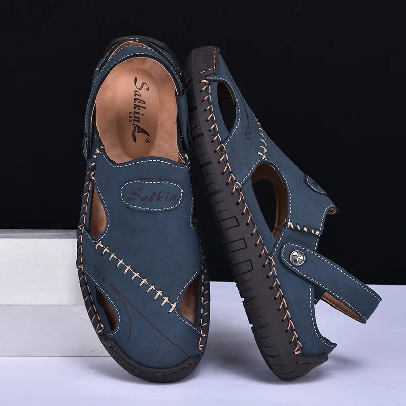 New Handmade Summer Sandals Men Breathable Leather Shoes Man Outdoor Men Sandals Antiskid Beach Sandals Hollow Shoes Fashion