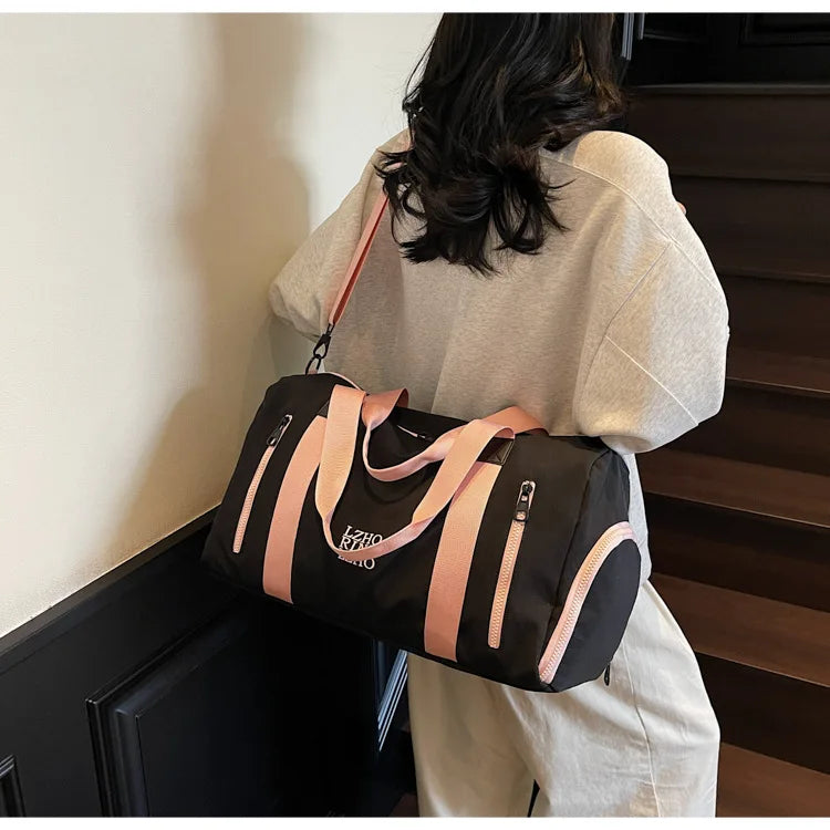 Fashion Travel Bags For Women Large Capacity Men's Sports Bag Waterproof Weekend Sac Voyage Female Messenger Bag Dry And Wet