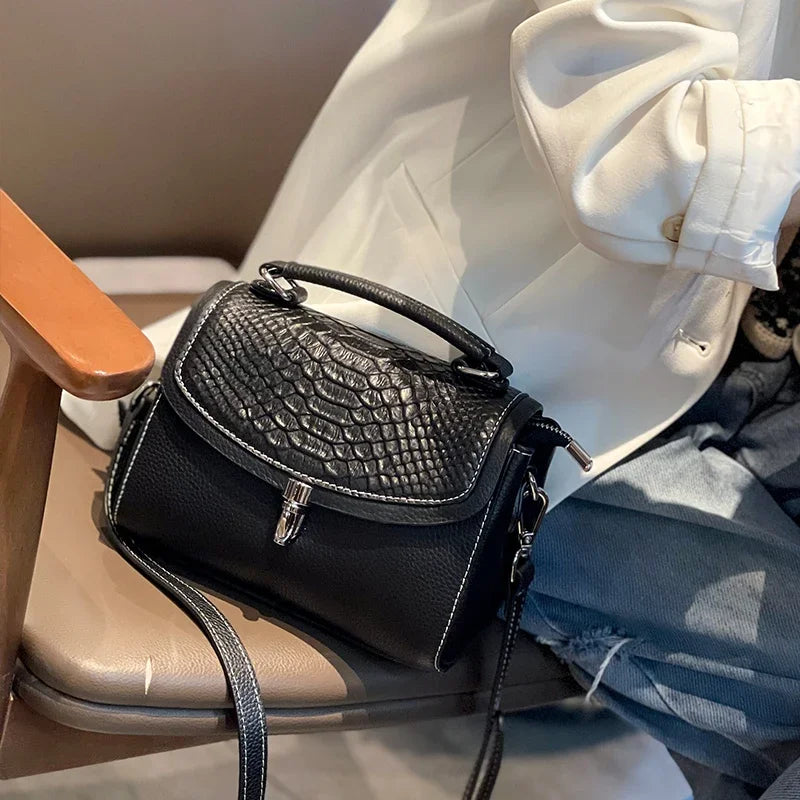 women's mini handbag Ladies' luxury crossbody bag fashionable crocodile pattern design women's genuine leather crossbody bag