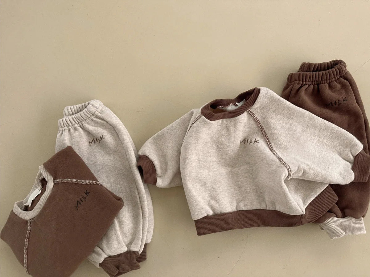 Winter New Baby Fleece Sweatshirt Set Infant Boy Girl Letter Casual Tops + Pants 2pcs Suit Kids Plus Velvet Thicken Warm Outfits