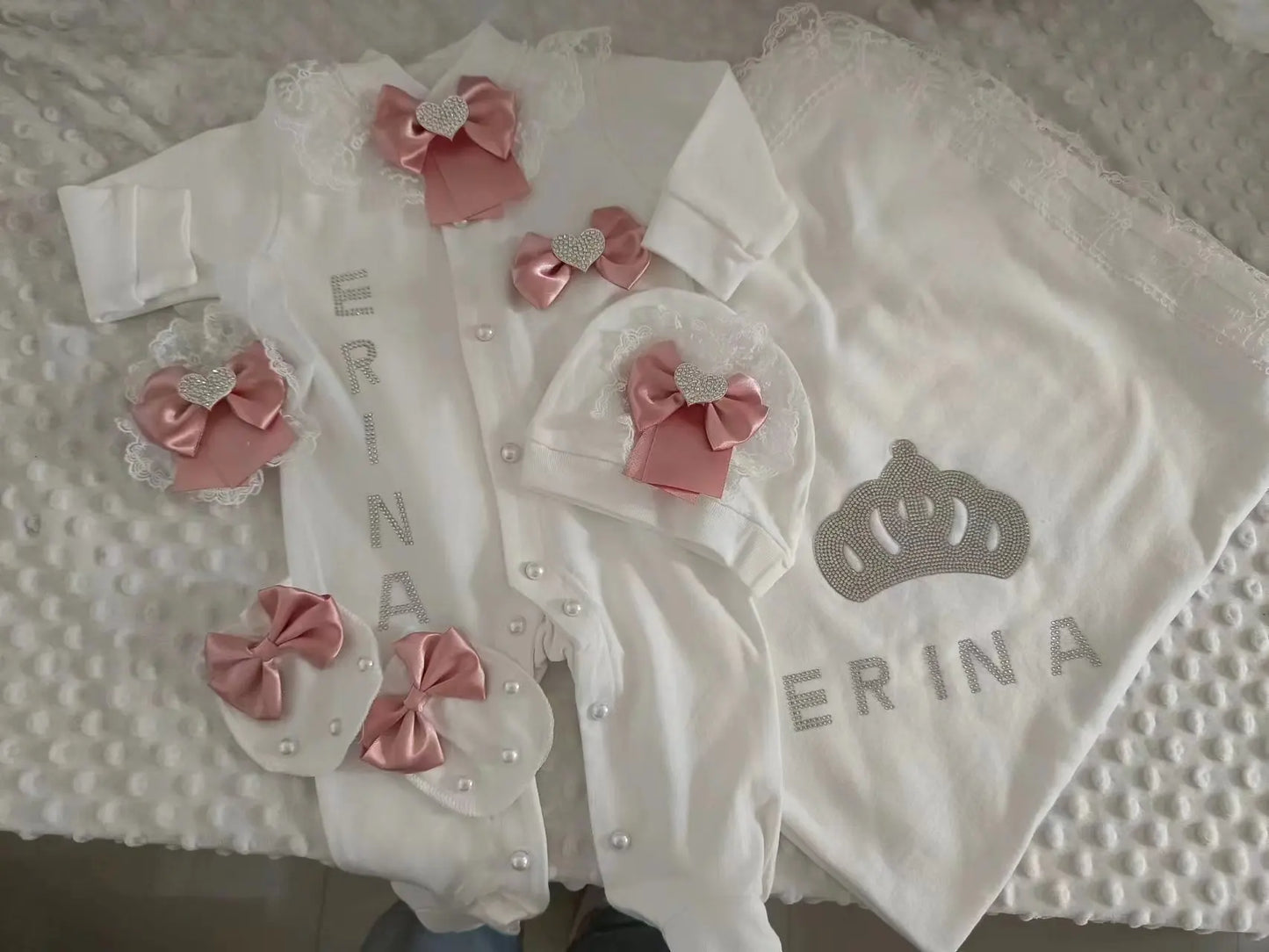 Newborn Baby Boy Outfits Set Kids Clothing Real Cotton Infant Care Products Body Suit Shirt Pants Mittens Receiving Blanket