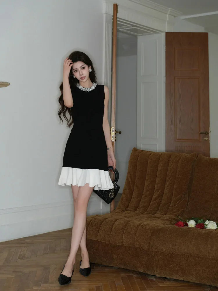 Elegant Pearl Detail Knitted Ice Silk Sleeveless A- Line Dress French Style Summer Dress for Women with Lace Hem Empire Waist