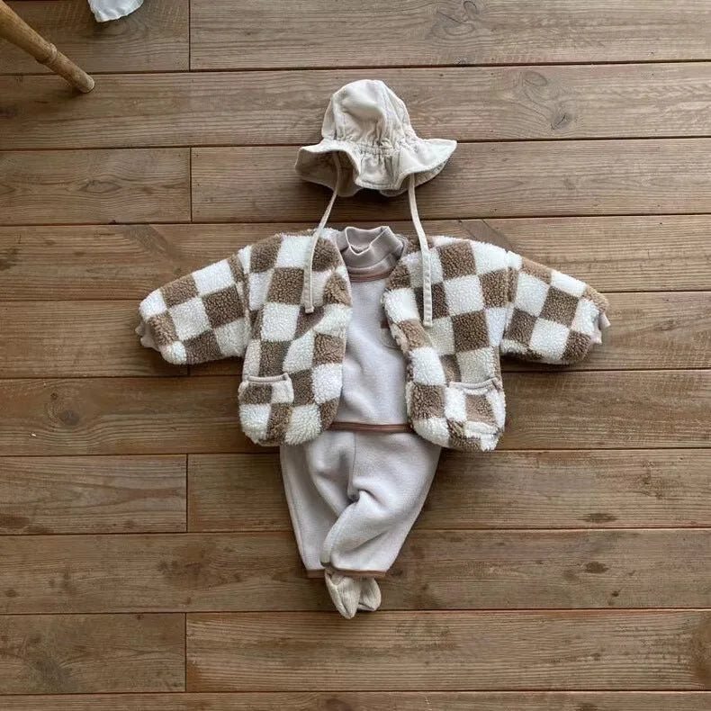 2024 Autumn Winter Plush Baby Coats Baby Thicken Lamb Plush Cotton Jacket For BoysGirls Outdoor Windproof Baby Winter Clothes