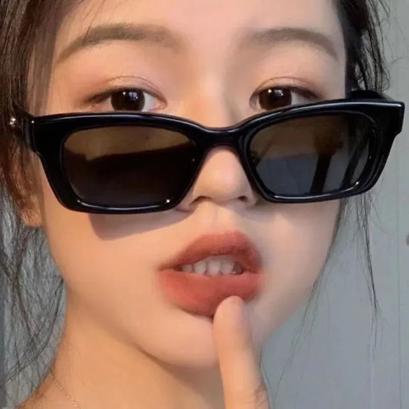 Small Rectangle Women Sun Glasses Brand Men UV Shades Retro Square Black Sunglasses 2021 Luxury Glasses White Decoration Eyewear