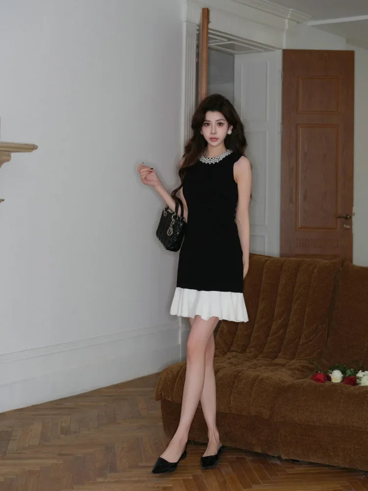 Elegant Pearl Detail Knitted Ice Silk Sleeveless A- Line Dress French Style Summer Dress for Women with Lace Hem Empire Waist