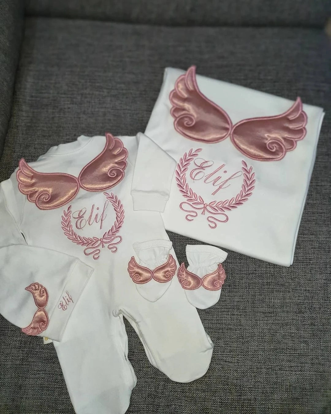 Customized Name Newborn Baby Boss Embroidery Lace Romper Outfit Infant Wrapped Baby Products Pants Mittens Receiving Blanket