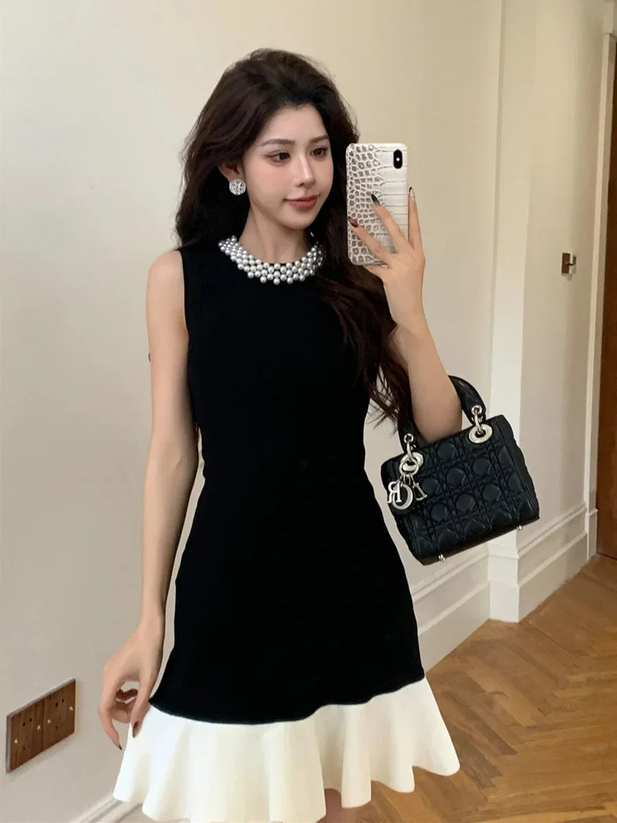 Elegant Pearl Detail Knitted Ice Silk Sleeveless A- Line Dress French Style Summer Dress for Women with Lace Hem Empire Waist