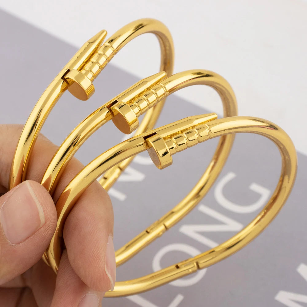 Bracelets Woman Gold Plated Simple Hip-hop Punk Personality Fashion High Stainless Steel Italian Men Sale Jewelry Accessories