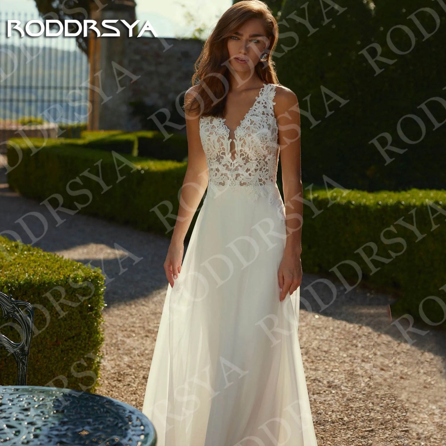 RODDRSYA Boho V Neck Wedding Dresses Chiffon Bohemian Open Back Lace Appliques A Line Bridal Dress Customized hochzeitskleid