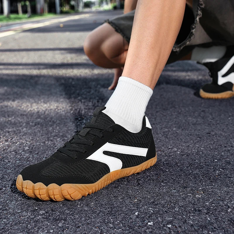 New Wide-toe Men's Shoes Casual Soft Sole Wide-Toe Shoes Walking Sneakers Breathable Mesh Comfortable Barefoot Shoes Big Size 48