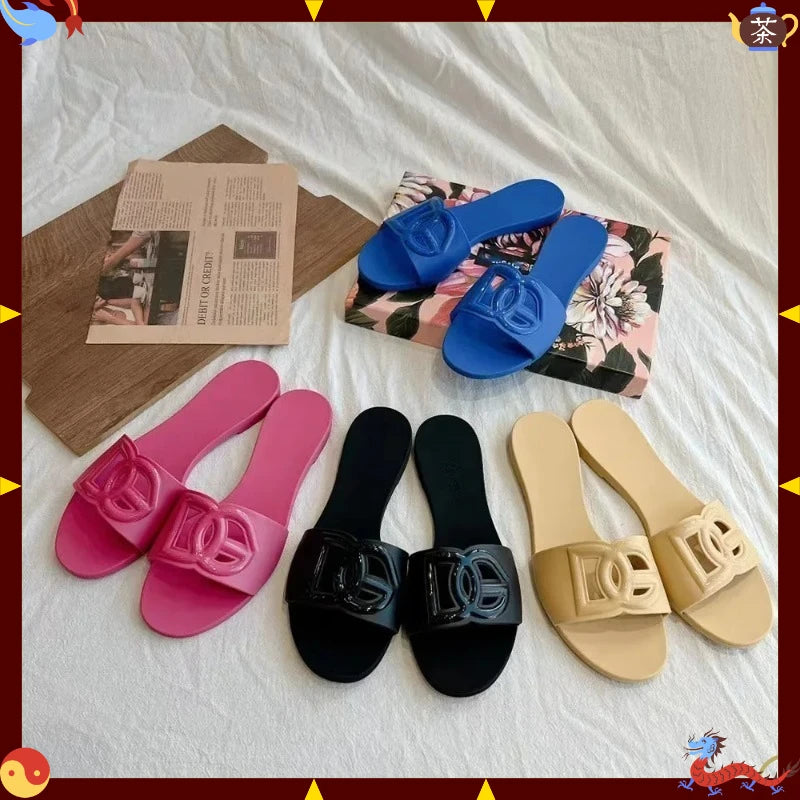 Women's Slippers New Summer Thick sandals One-word Toe Flat Beach Jelly Women's Shoes Large Size