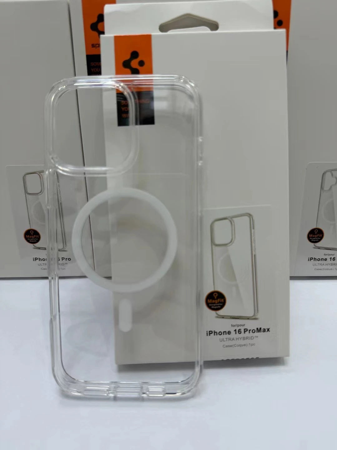 Spigen Ultra Hybrid Magnetic Transparent Case For iphone 17 16 15 14 13 12 18 Pro Max 16Plus For Magsafe Wireless Charging Cover