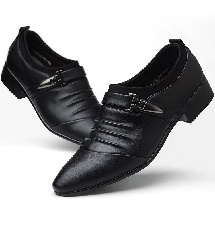 New Men's Slip-On Business Casual Shoes Large Size Fleece Lined Leather Shoes Wear Resistant Rubber Outsole Low Cut Ankle High