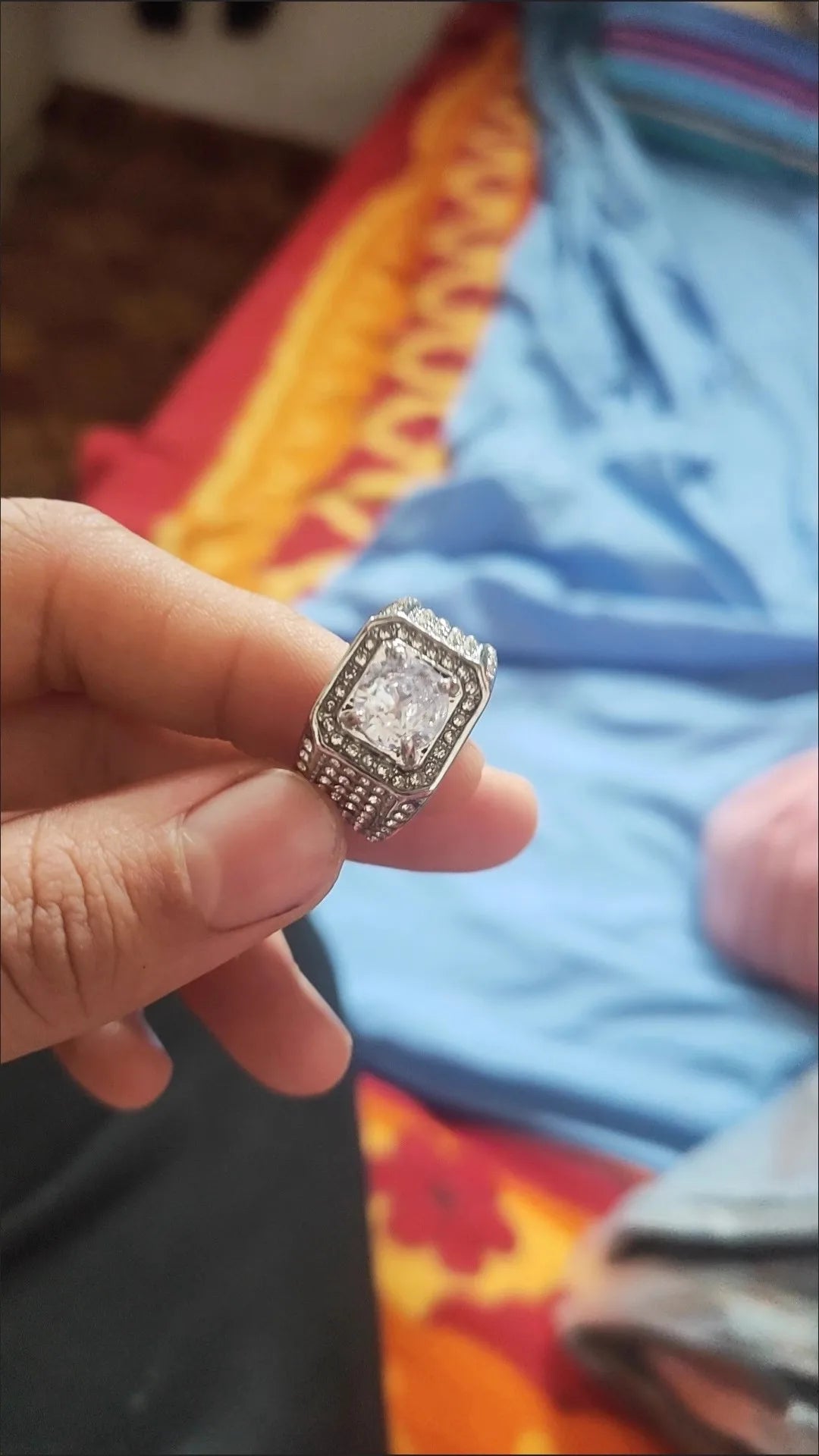 New domineering men's diamond ring with full diamond and micro inlaid ring, men's luxurious rhinestone zircon ring, wedding