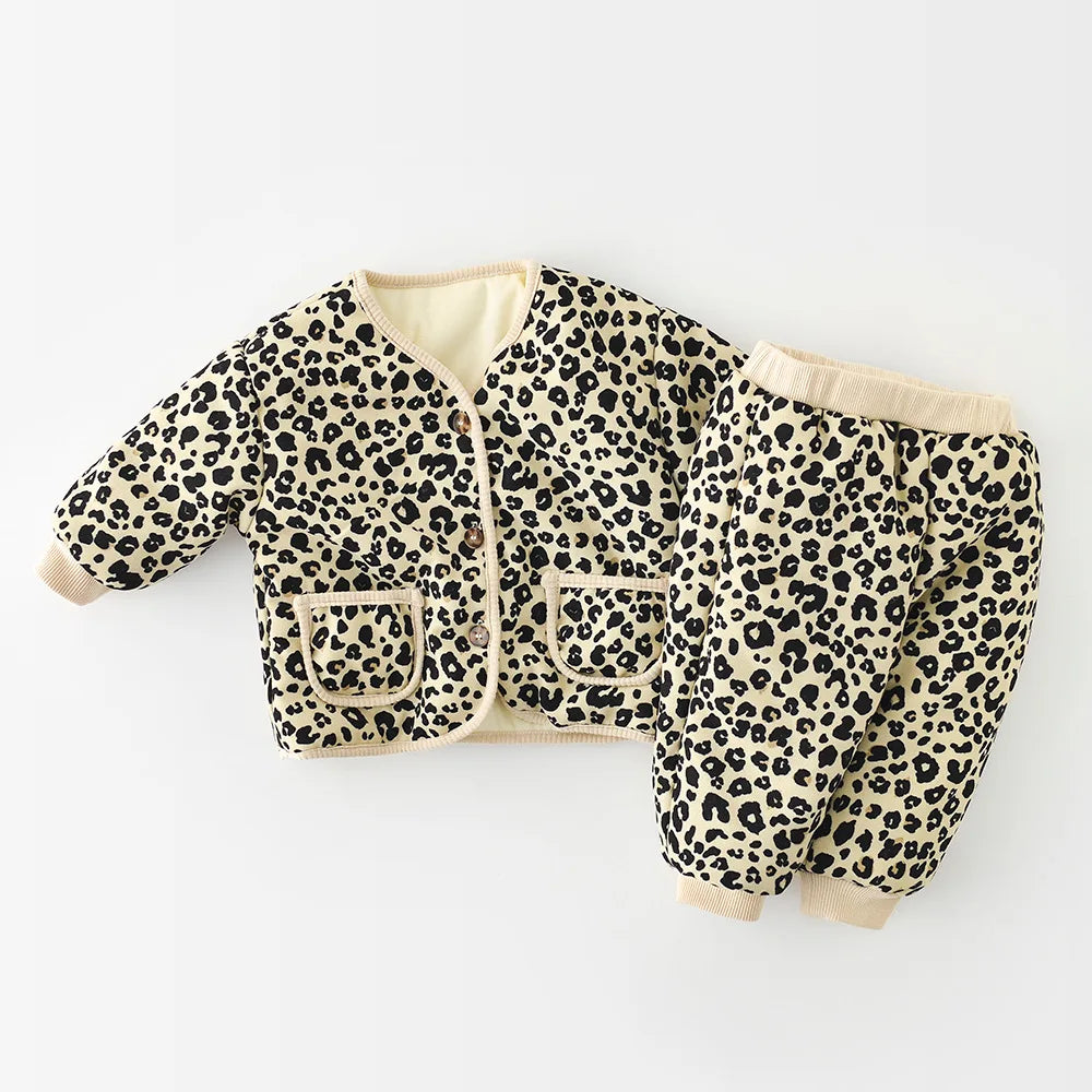 2026 Winter New Baby Warm Clothes Set Cute Leopard Floral Coat + Pants 2pcs Suit Vintage Baby Girl Outfits Infant Jacket Set