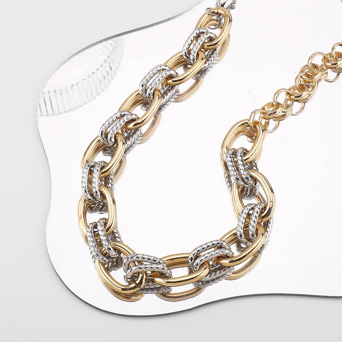 Fashion Personalized Jewelry Sets Women Geometric Metal Color Block Chain Necklace Bracelet Set Elegant Banquet Jewelry Gifts