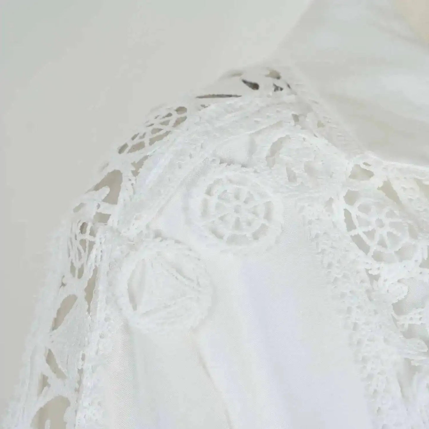 Luxury Long Maxi Dresses Shirt Women 2025 Summer Holiday Lace Embroidery Cotton Loose Big Size Hollow Out Wedding Dress White