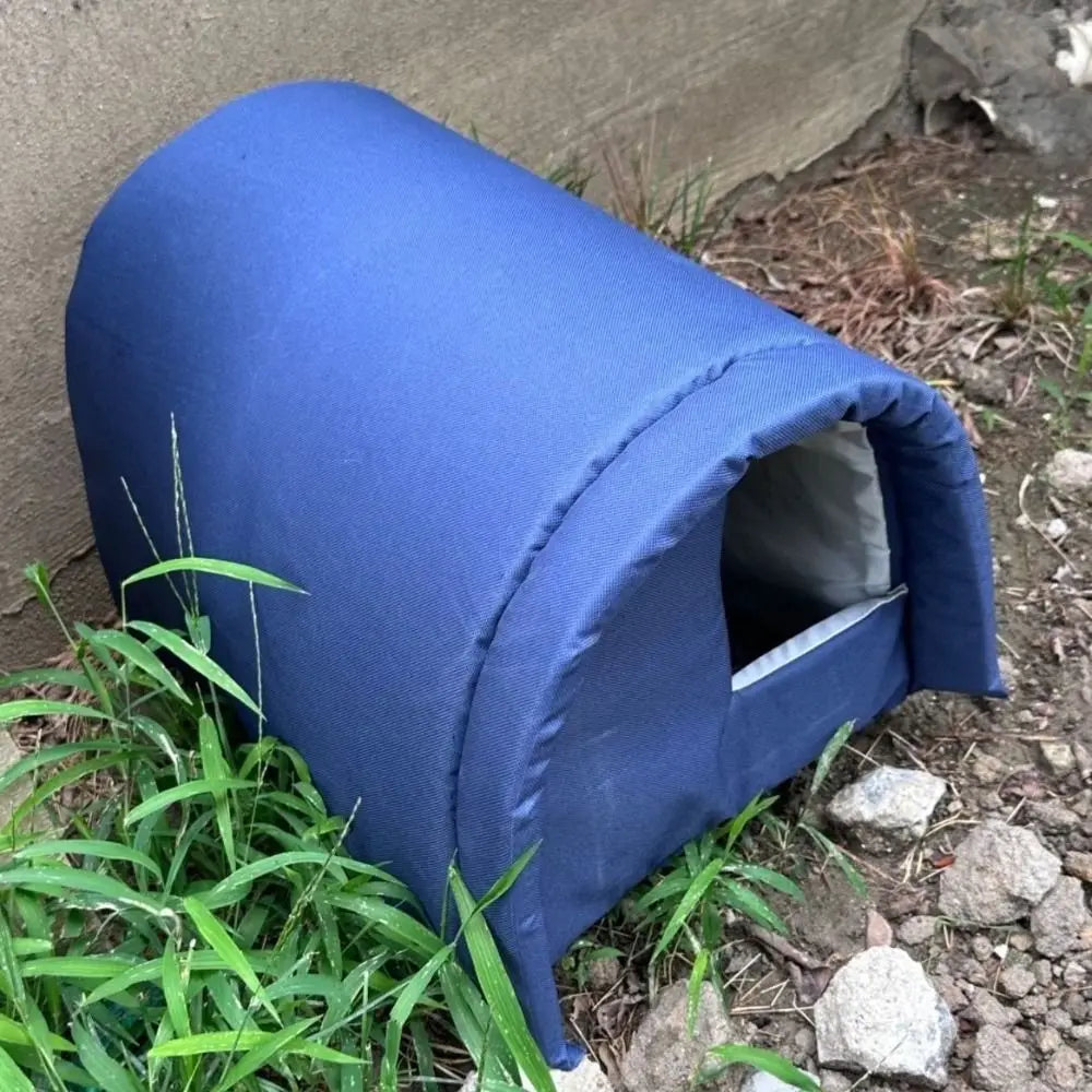 Durable Warm Pet Cat House Windproof Thicken Outdoor Cat Shelter Vaulted Design Waterproof Stray Cat Den Outdoor