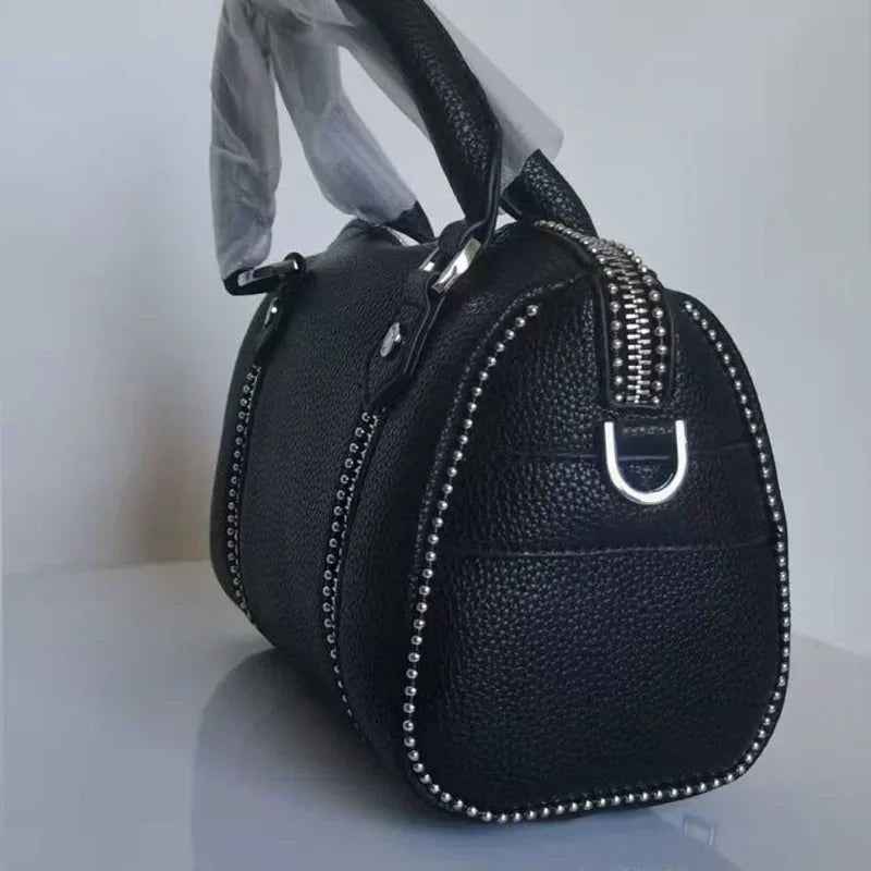 New Women Shoulder Bag Luxury Design Fashion Ladies Crossbody Bag Black PU Leather Vintage Chain Envelope Bag