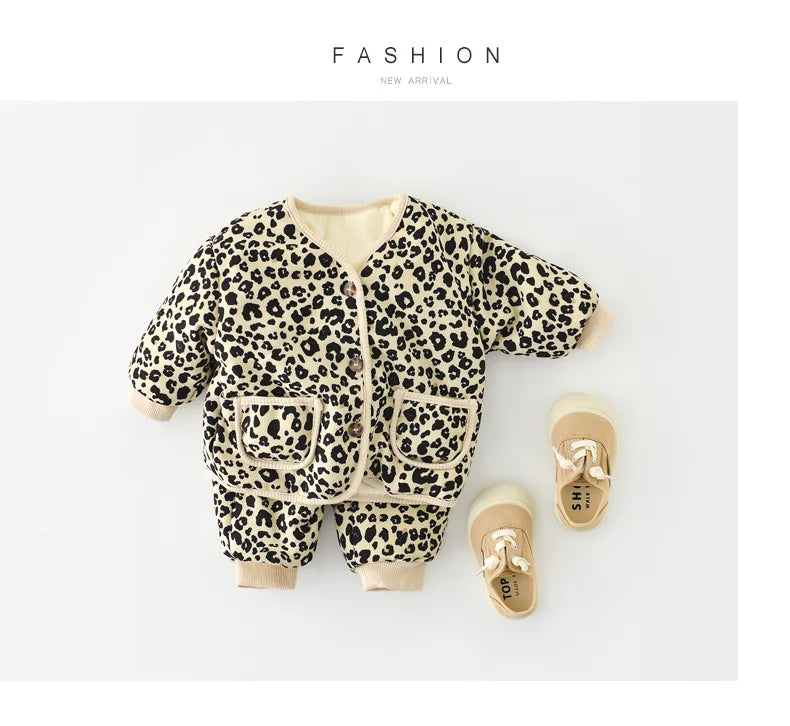2026 Winter New Baby Warm Clothes Set Cute Leopard Floral Coat + Pants 2pcs Suit Vintage Baby Girl Outfits Infant Jacket Set