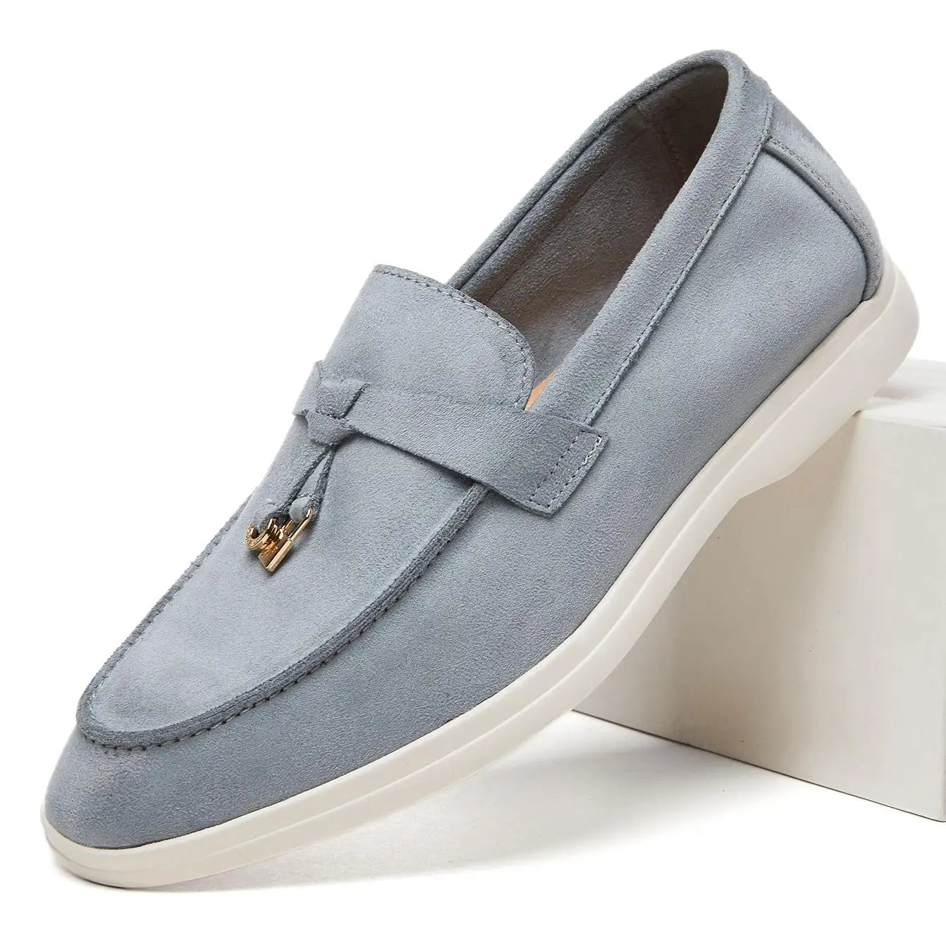 Men Suede Tassel Loafers Slip On Flat Sole Lightweight Non Slip Daily Office Driving Footwear 2026 New Desai