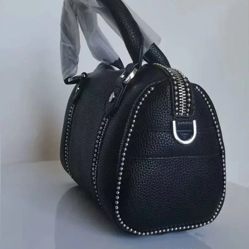 New Women Shoulder Bag Luxury Design Fashion Ladies Crossbody Bag Black PU Leather Vintage Chain Envelope Bag