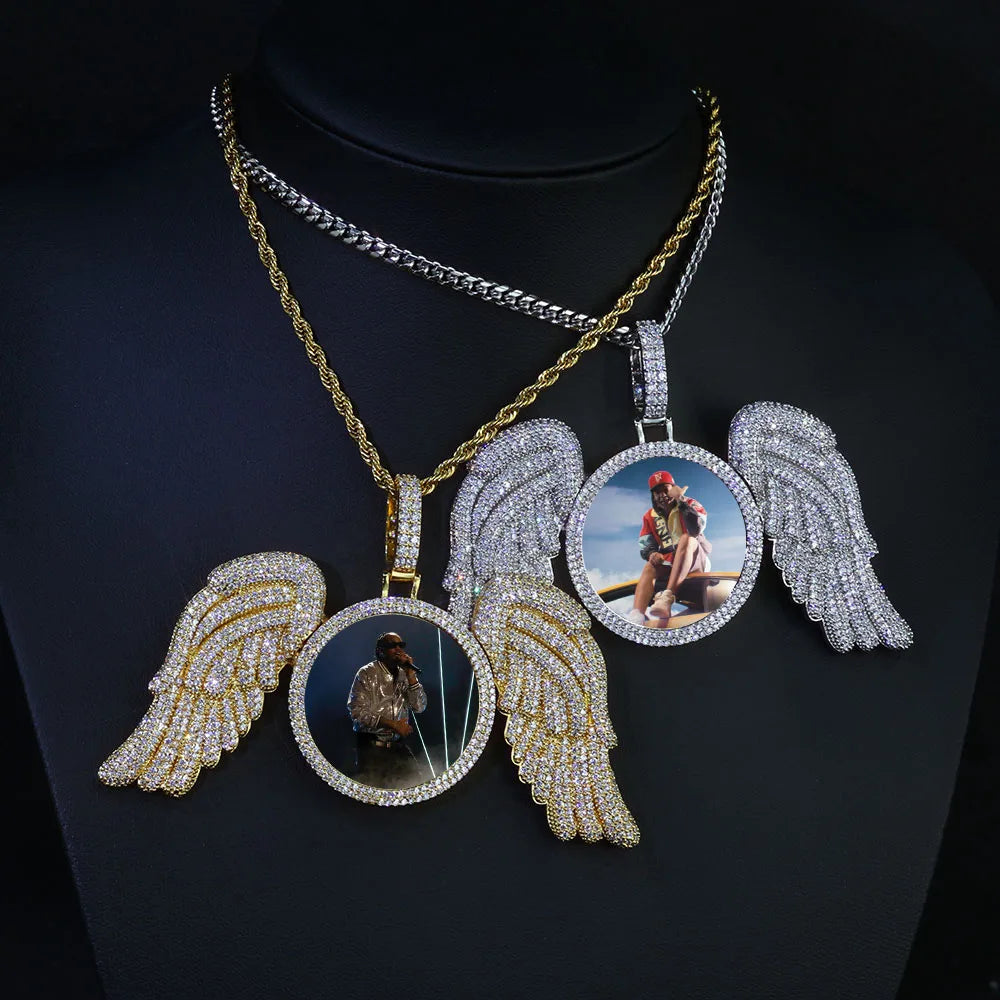 HHIOK Custom 18K Gold Plated Cubic Zircon Photo Pendant Medallions Wing Circle Pendant Necklace Personalized Wholesale