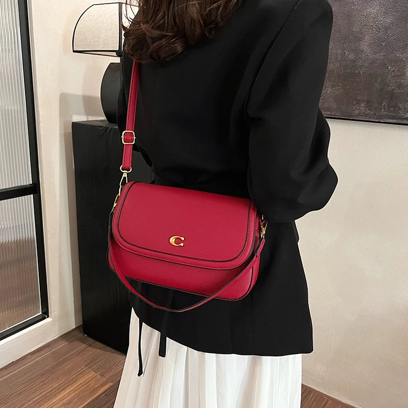 Elegant Women Luxury Leather Designer Fashion Shoulder Bag High End Tote Handbag For Fashionable Urban Daily Use