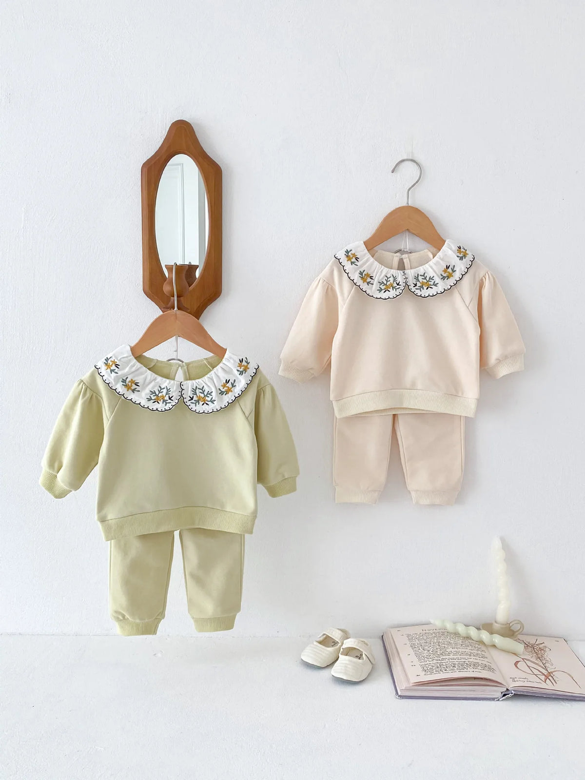 2025 Infant Toddler Fall Clothes Set: Girls' Stylish Two-Piece Pullover Sweatshirt and Pants Set for Baby Girls Outing